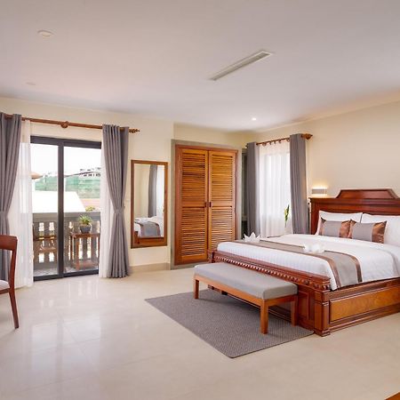 Mony Reach Angkor Hotel Siem Reap Exterior photo