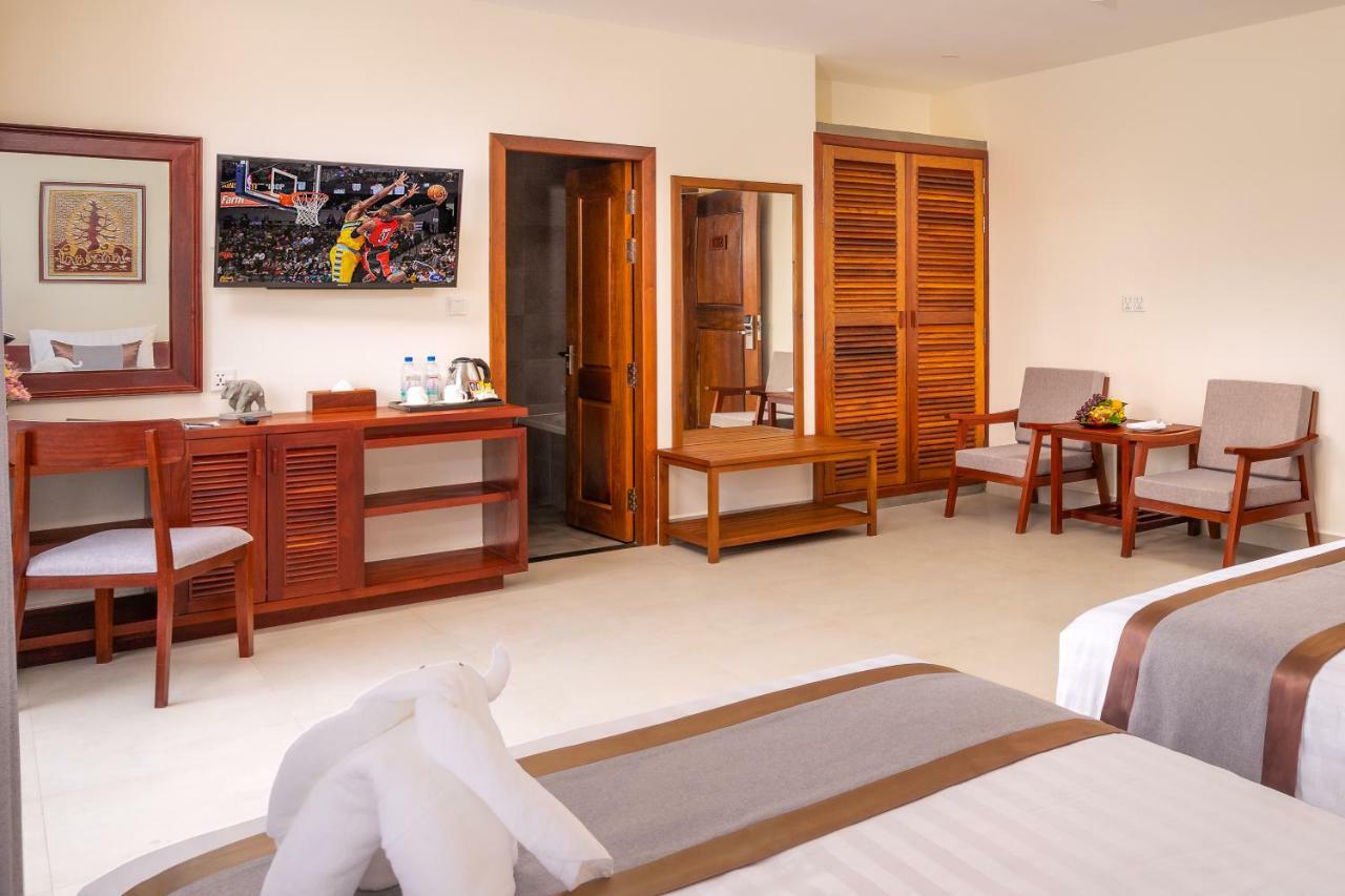 Mony Reach Angkor Hotel Siem Reap Exterior photo