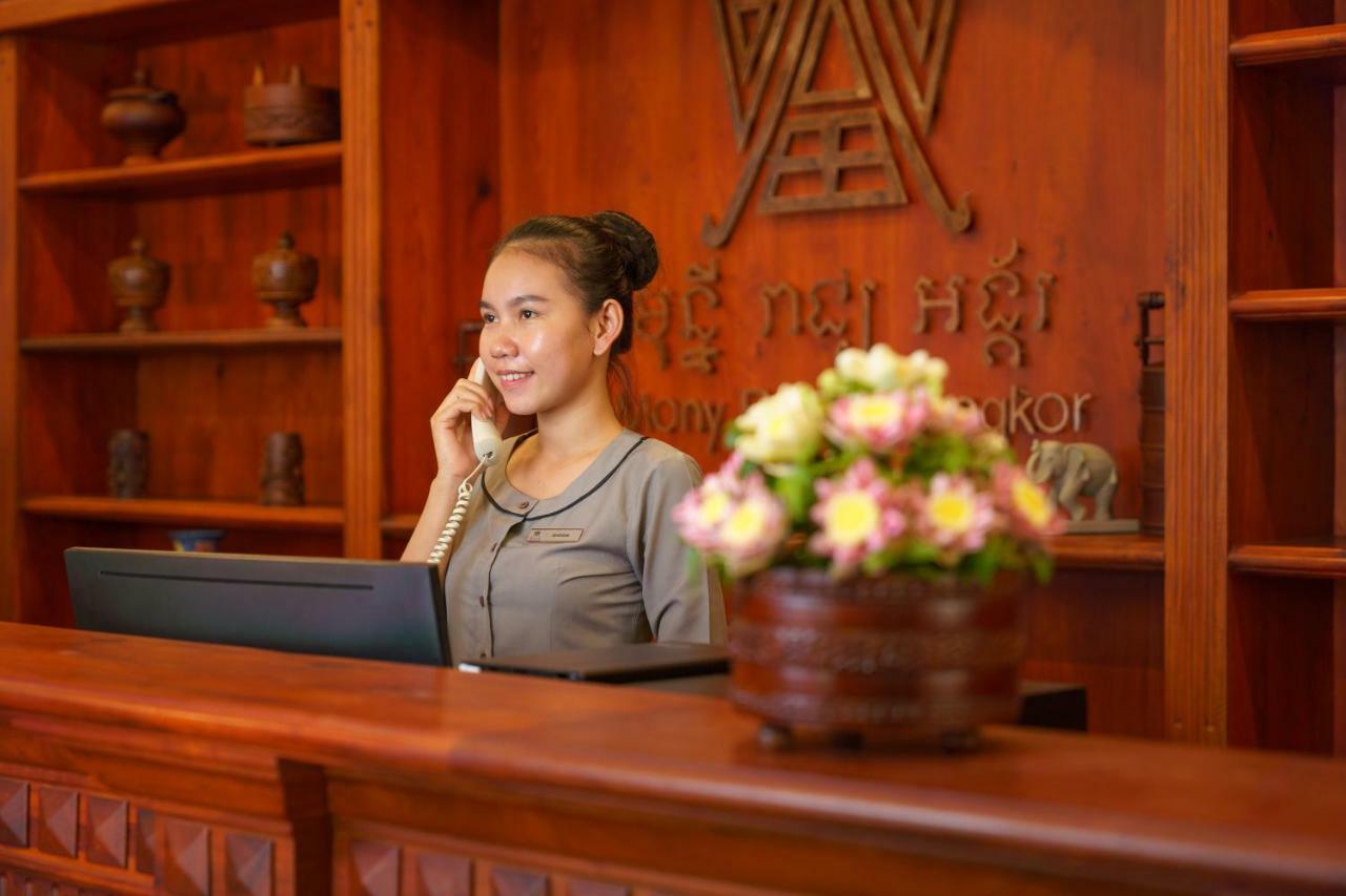 Mony Reach Angkor Hotel Siem Reap Exterior photo